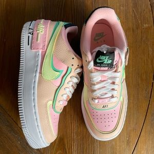 Nike Shoes. | Nike Air Force Low Shadow Arctic Punch